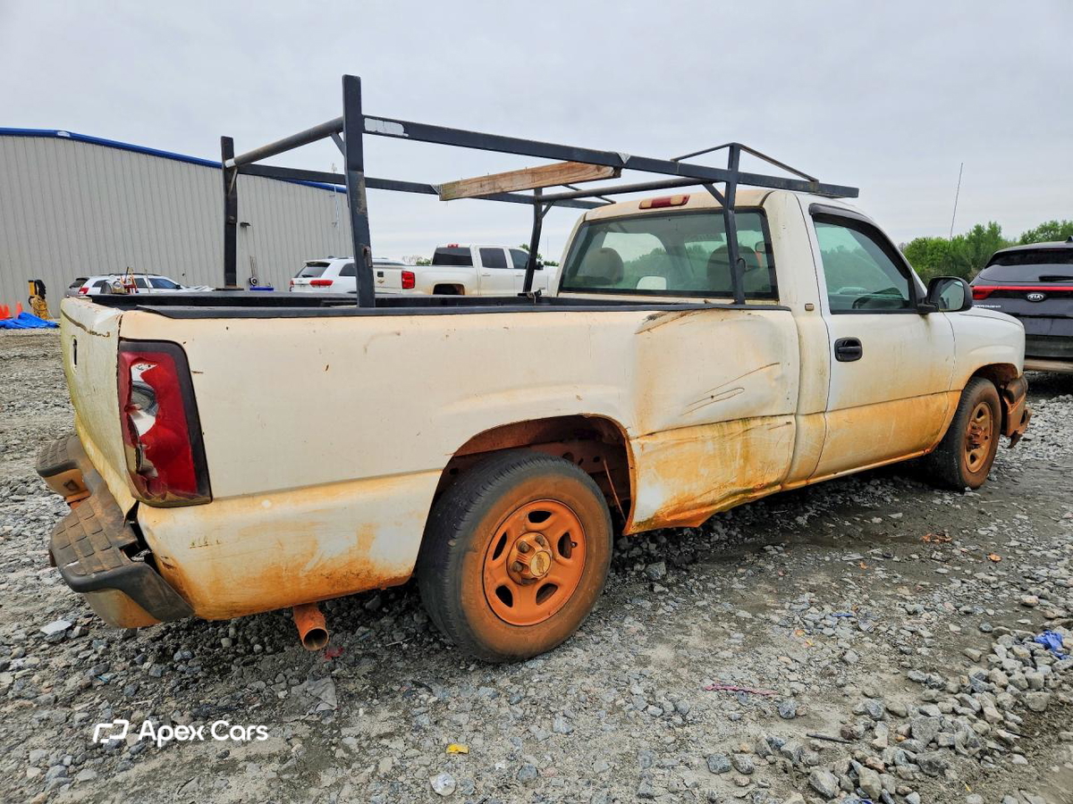 Chevrolet Silverado 2004