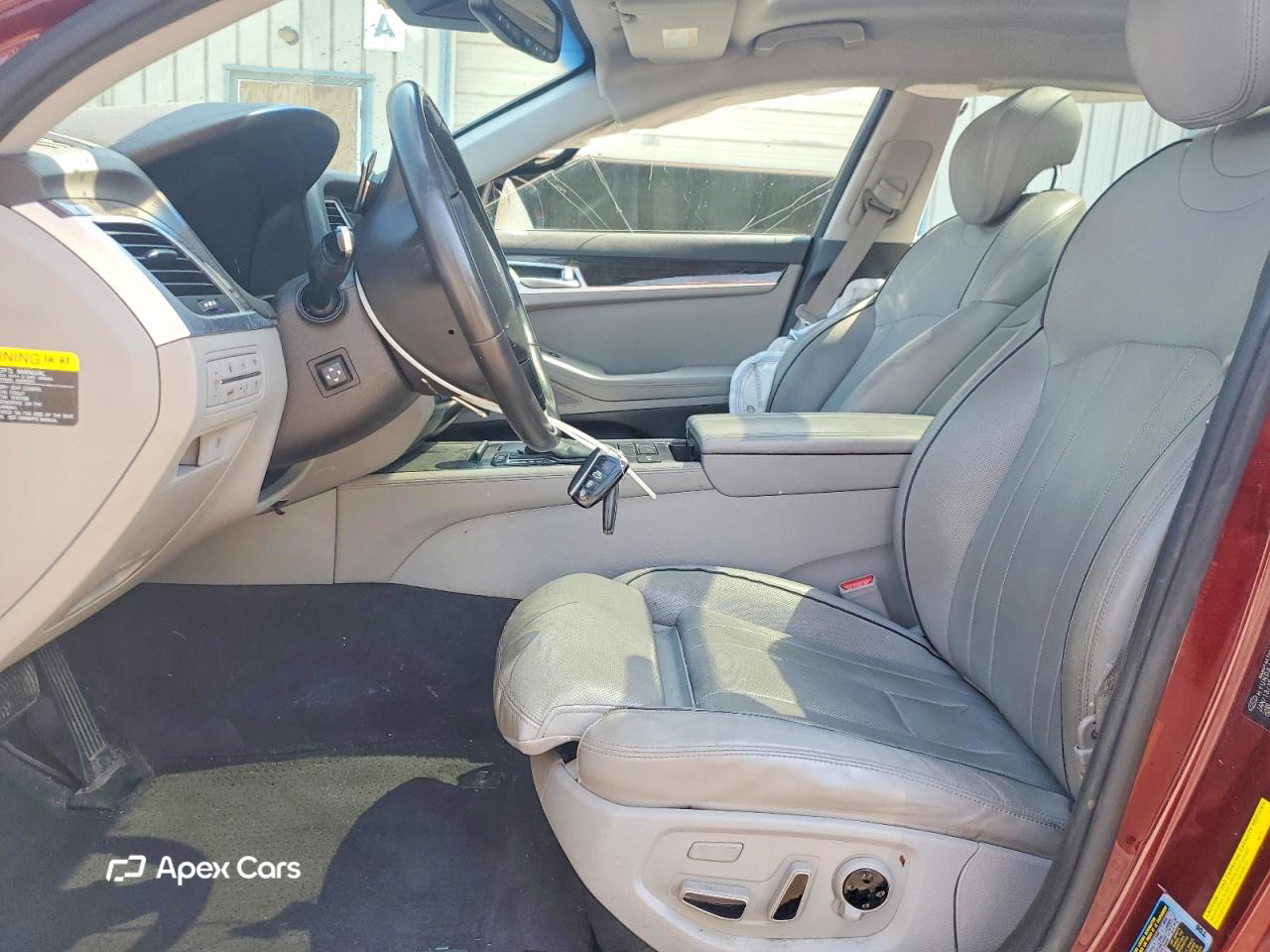 Hyundai Genesis 2015