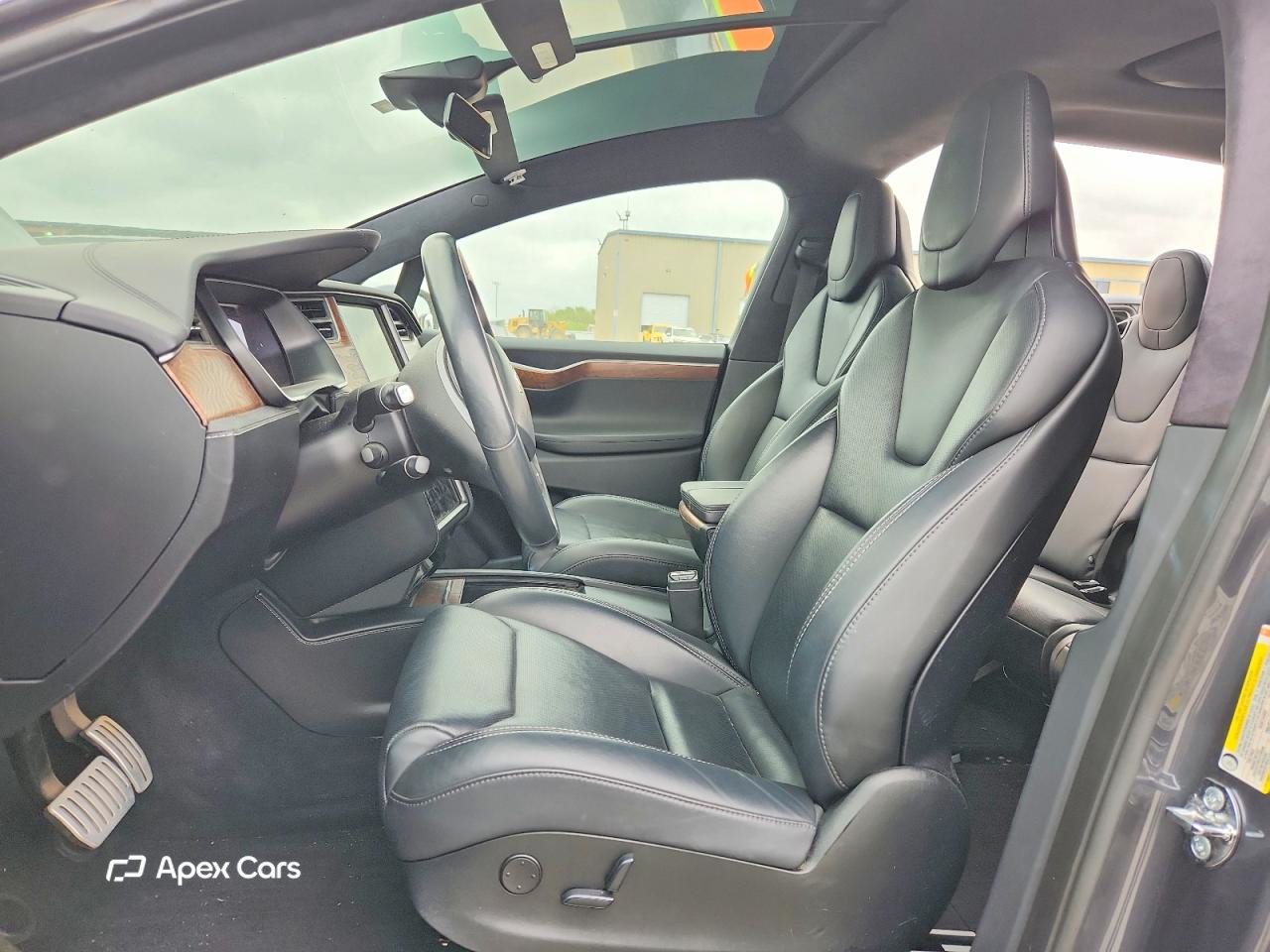 Tesla Model X 2018