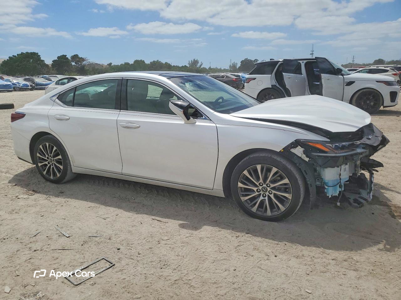 Lexus ES 2019