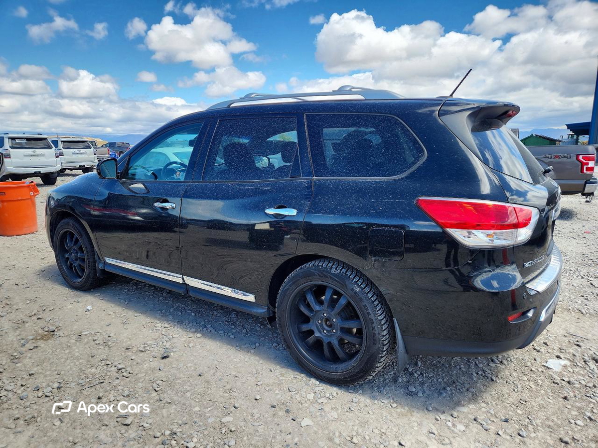 Nissan Pathfinder 2016