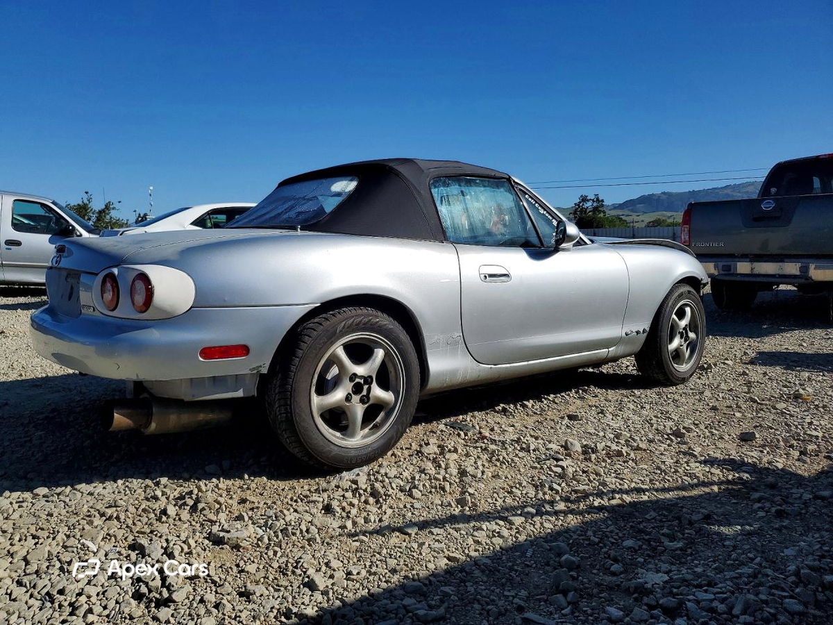 Mazda MX-5 2001