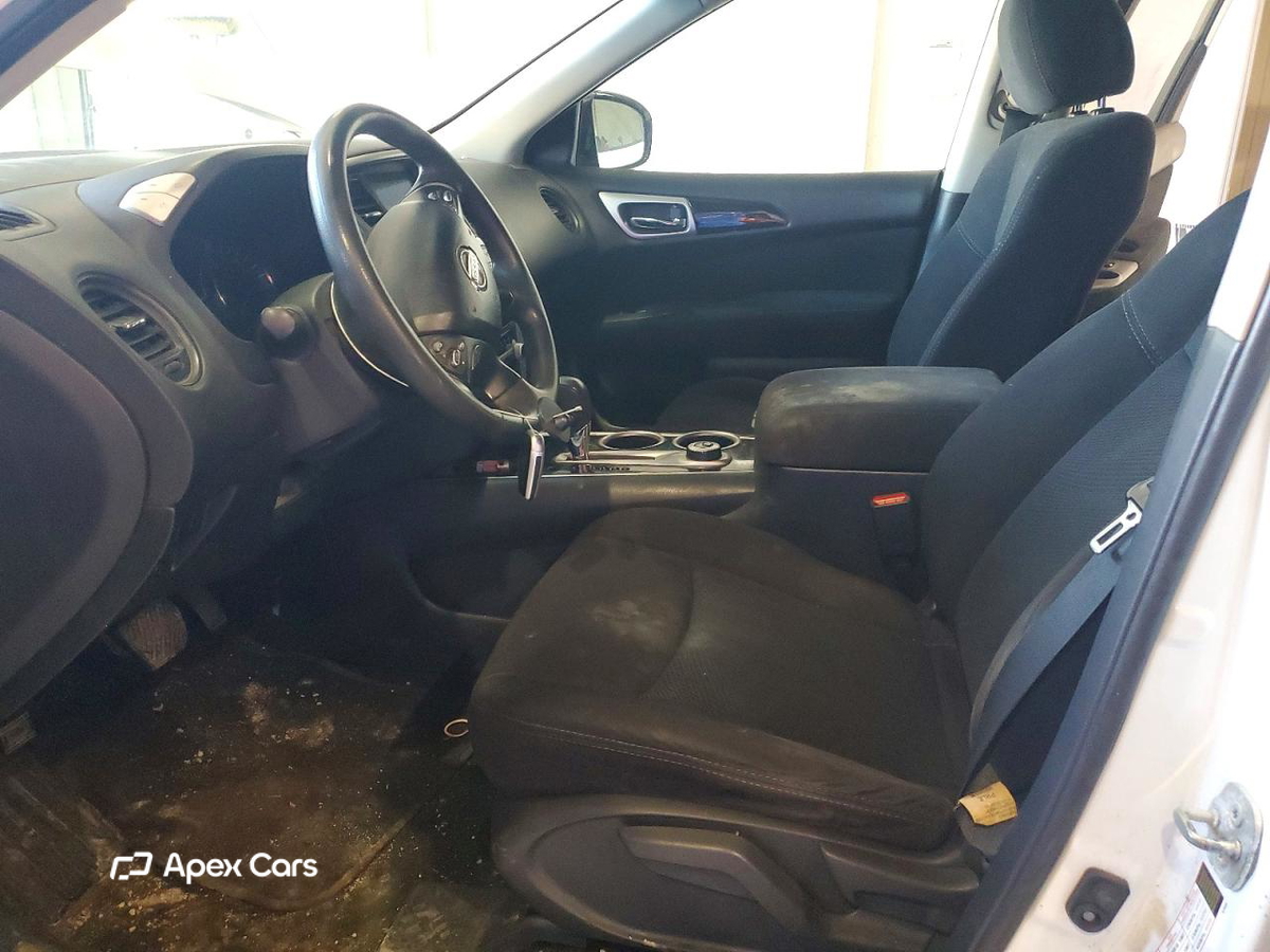 Nissan Pathfinder 2016