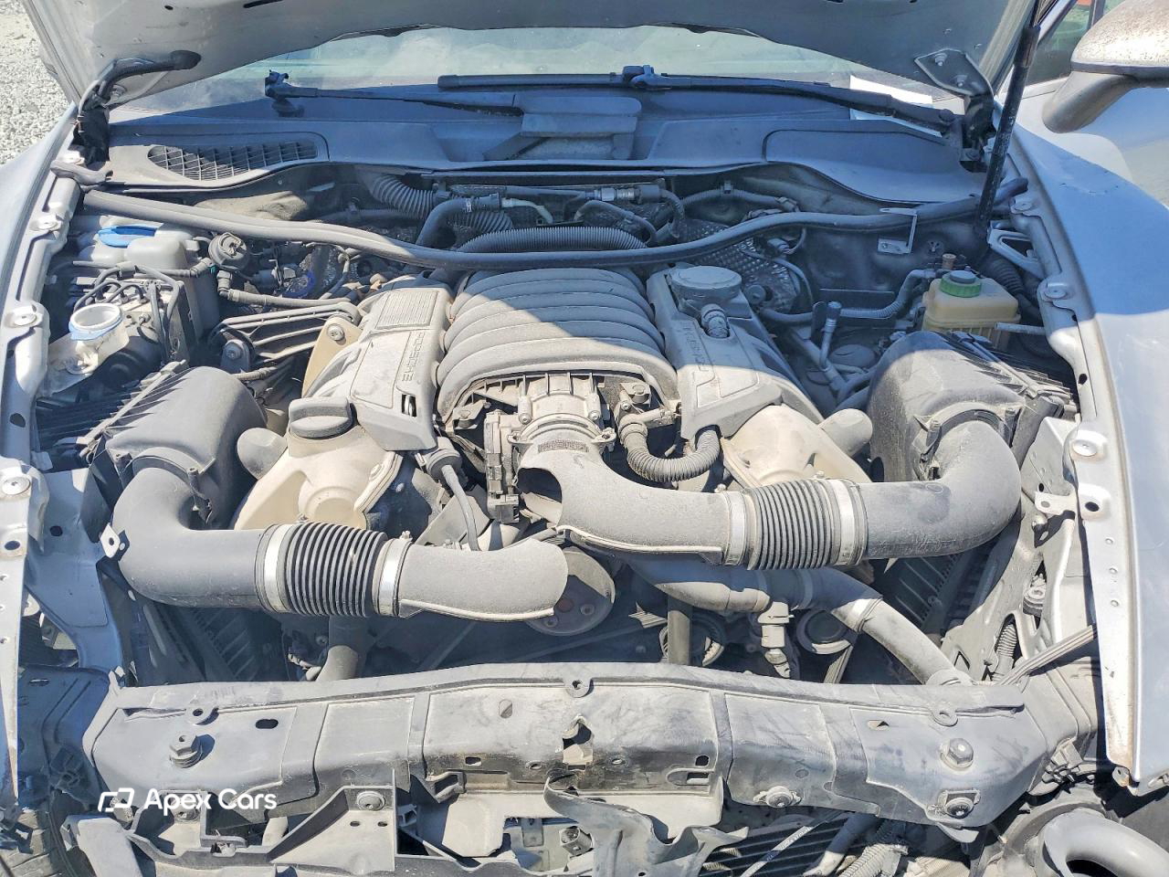 Porsche Cayenne 2011