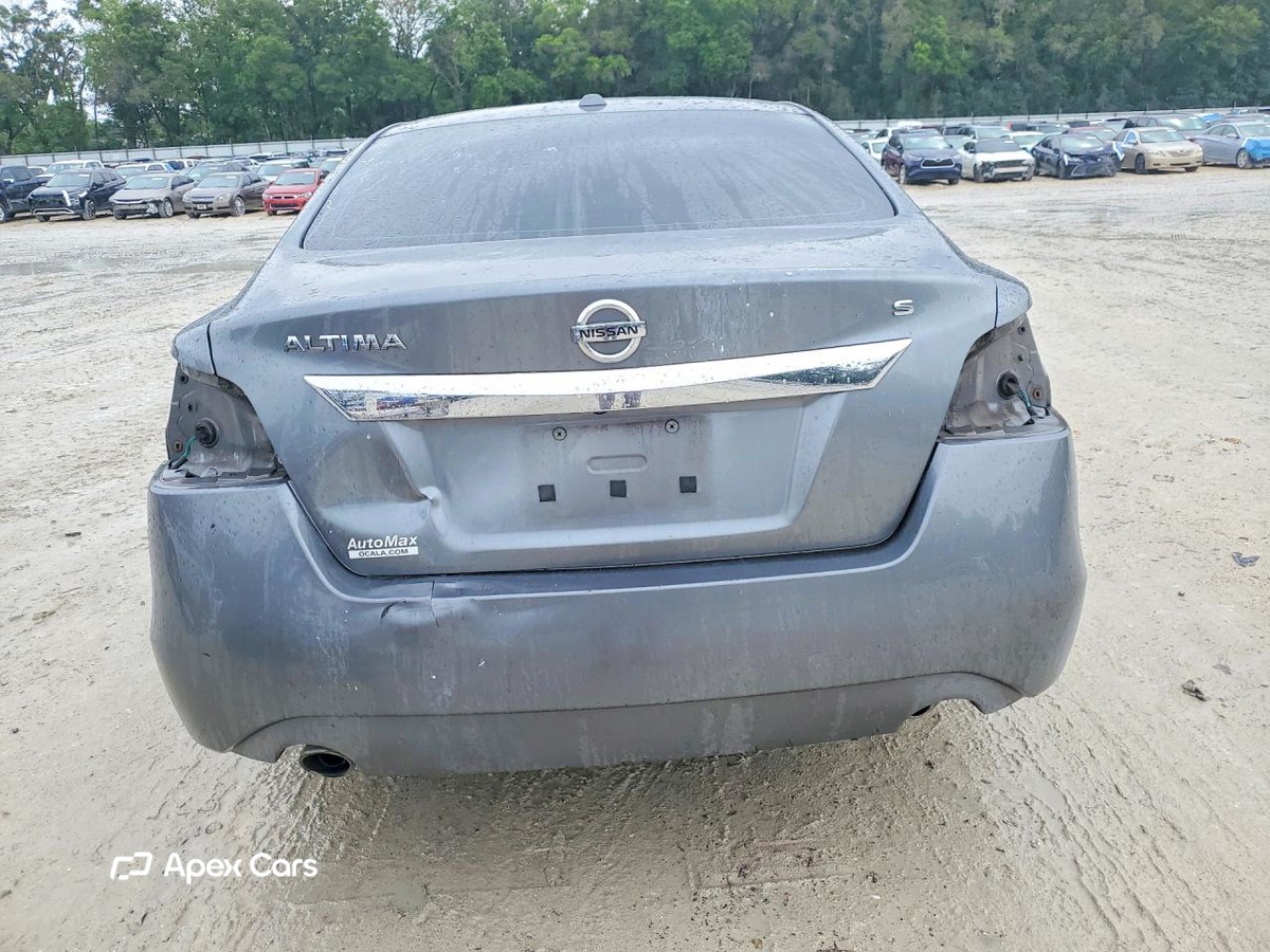 Nissan Altima 2015