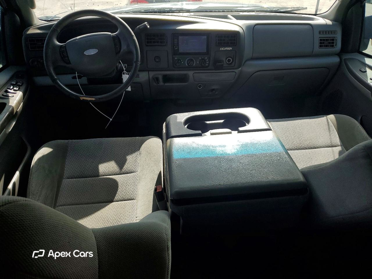 Ford Excursion 2003
