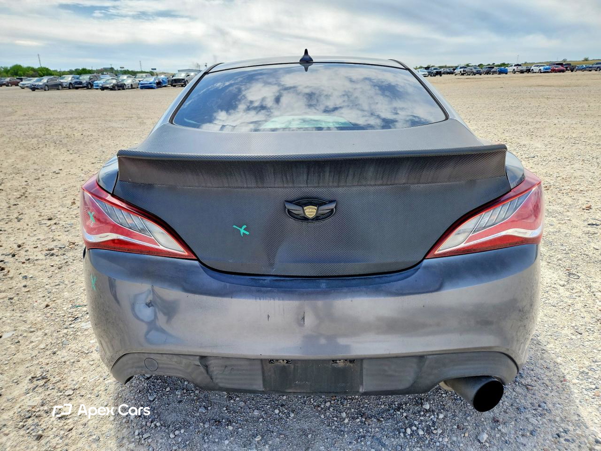 Hyundai Genesis 2015