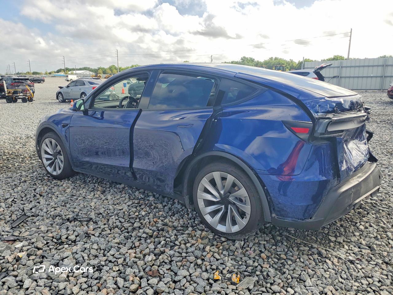 Tesla Model Y 2026