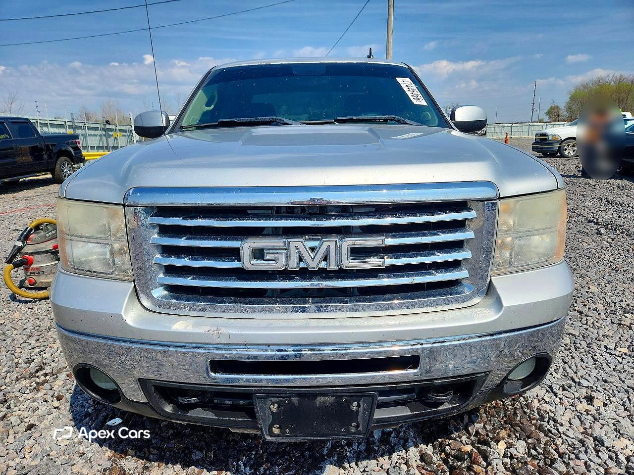 GMC Sierra 2011
