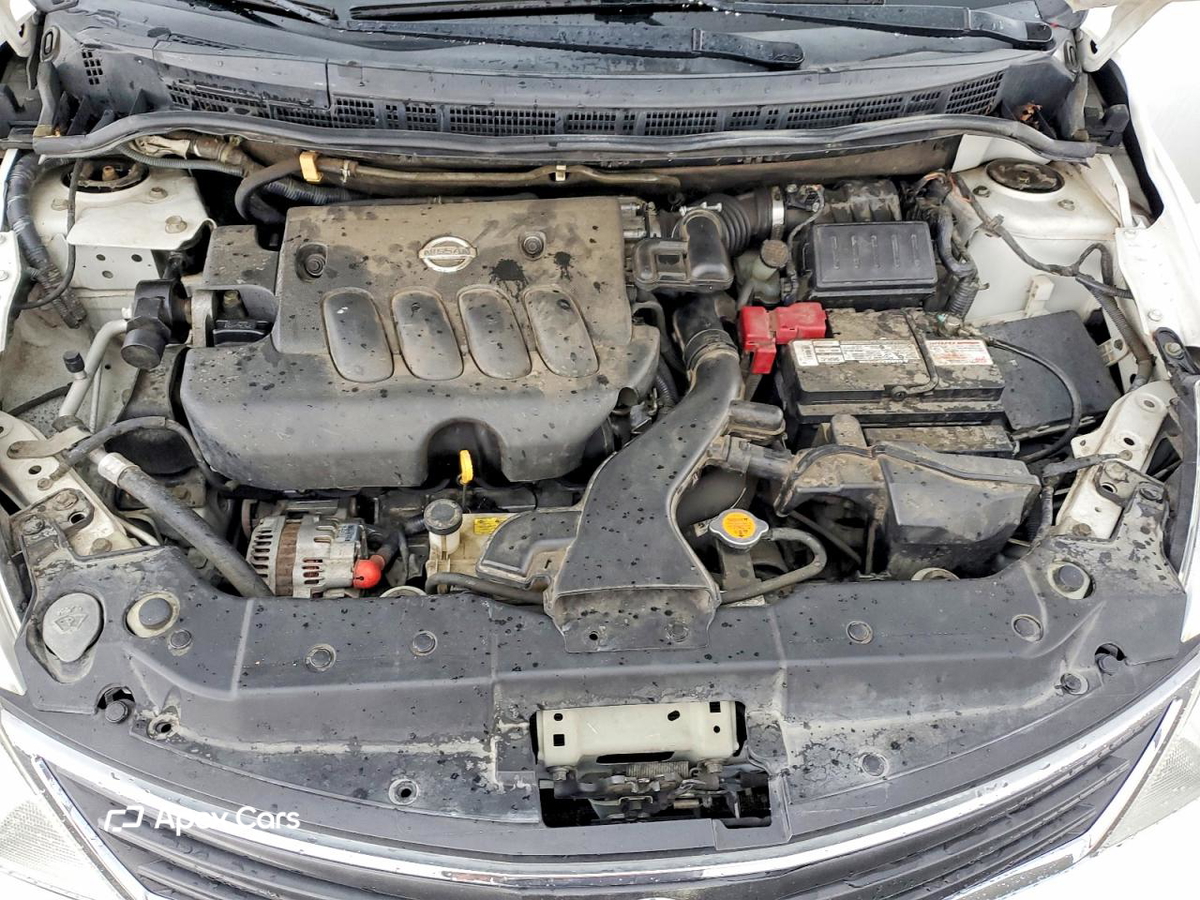 Nissan Versa 2011