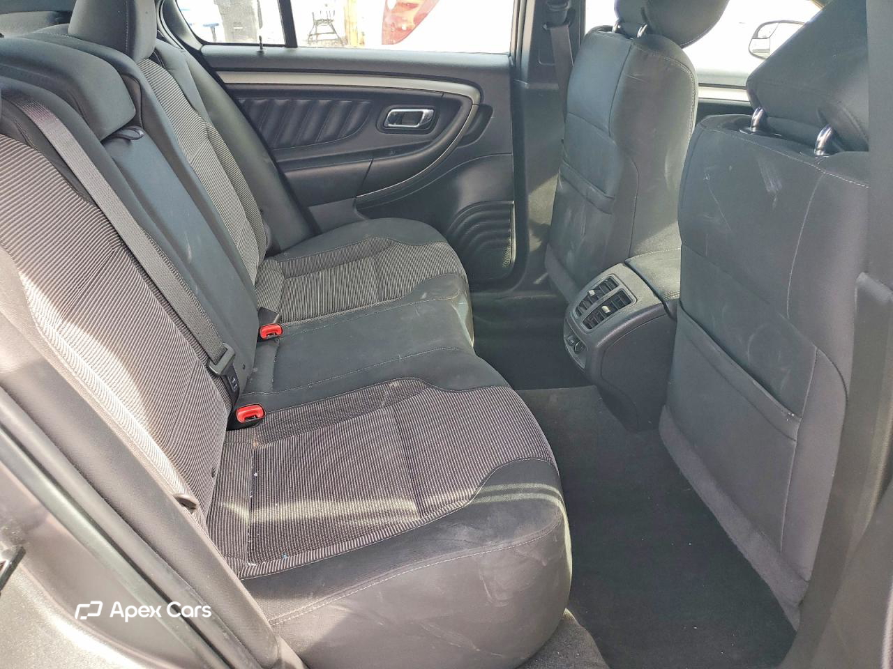 Ford Taurus 2013