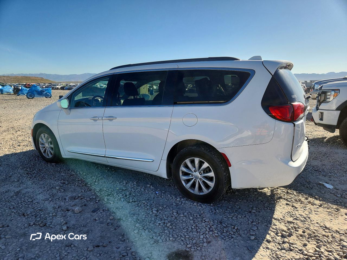 Chrysler Pacifica 2017