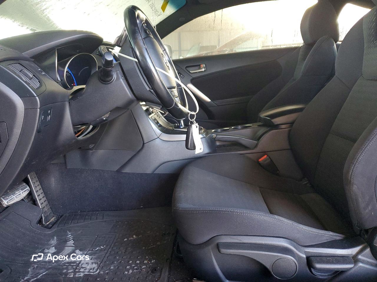 Hyundai Genesis 2015