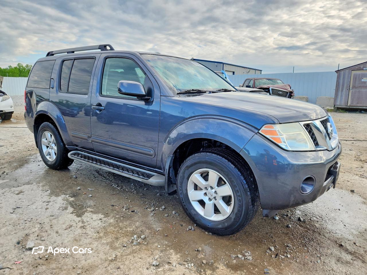 Nissan Pathfinder 2012