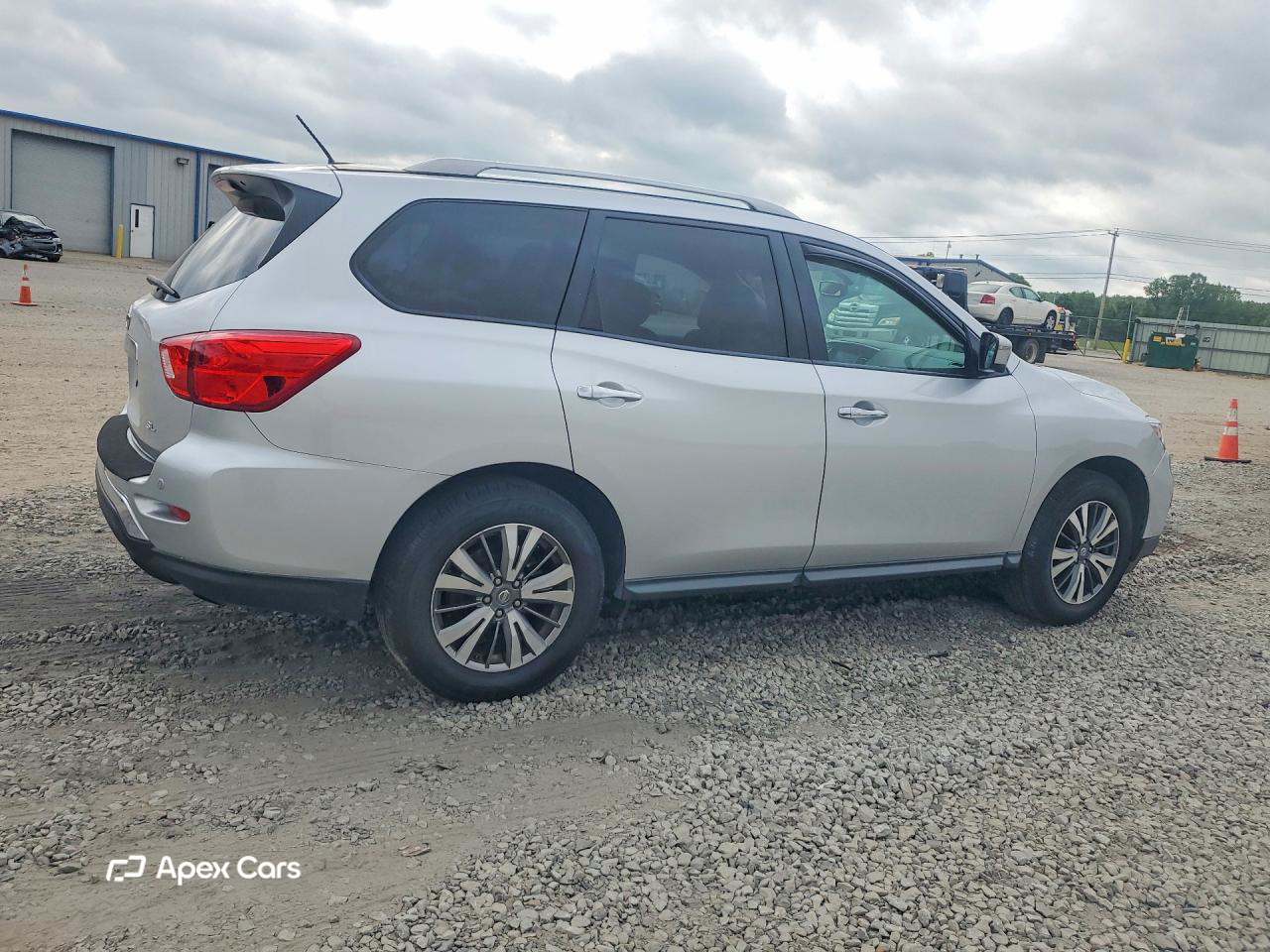 Nissan Pathfinder 2018