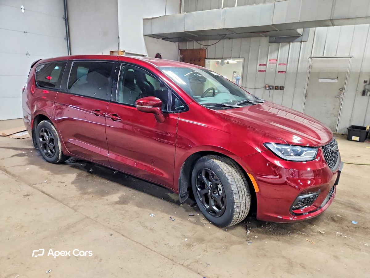 Chrysler Pacifica 2022