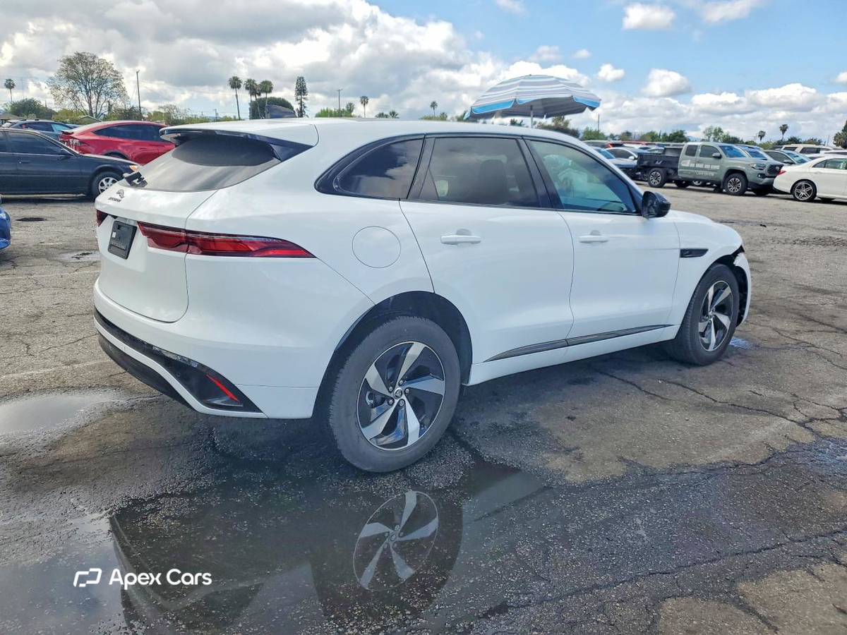 Jaguar F-Pace 2024