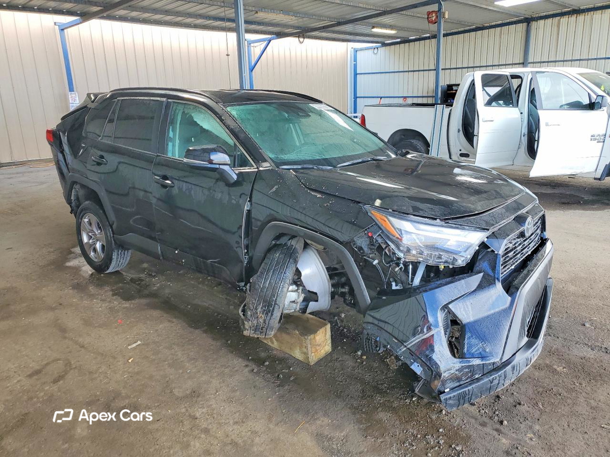 Toyota RAV 4 2025