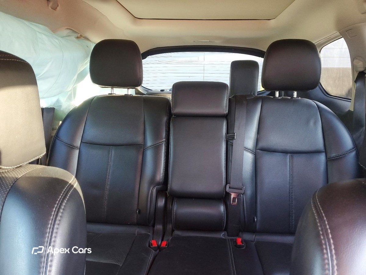Nissan Pathfinder 2015