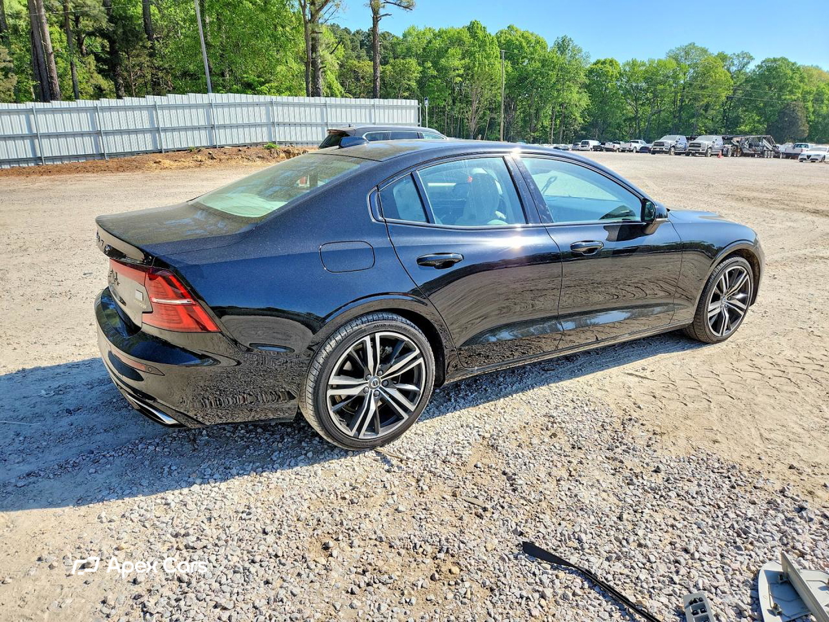 Volvo S60 2022