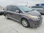 Toyota Sienna 2012