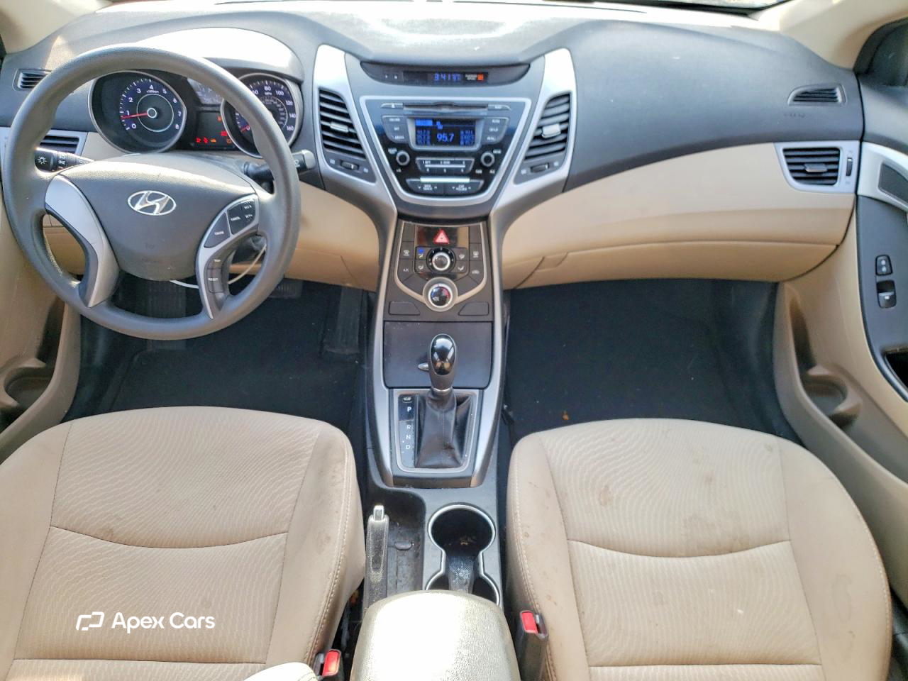 Hyundai Elantra 2016