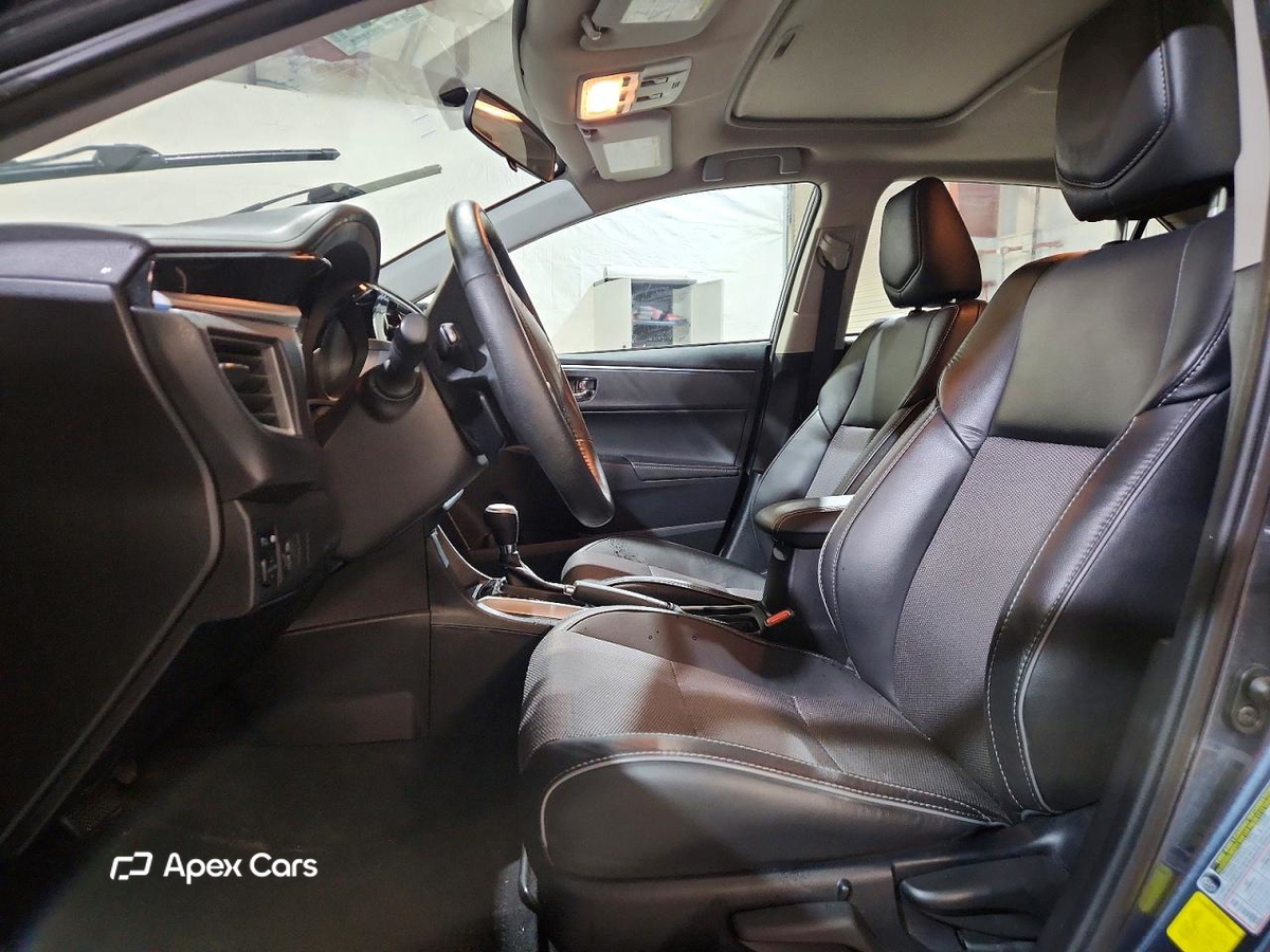 Toyota Corolla 2015