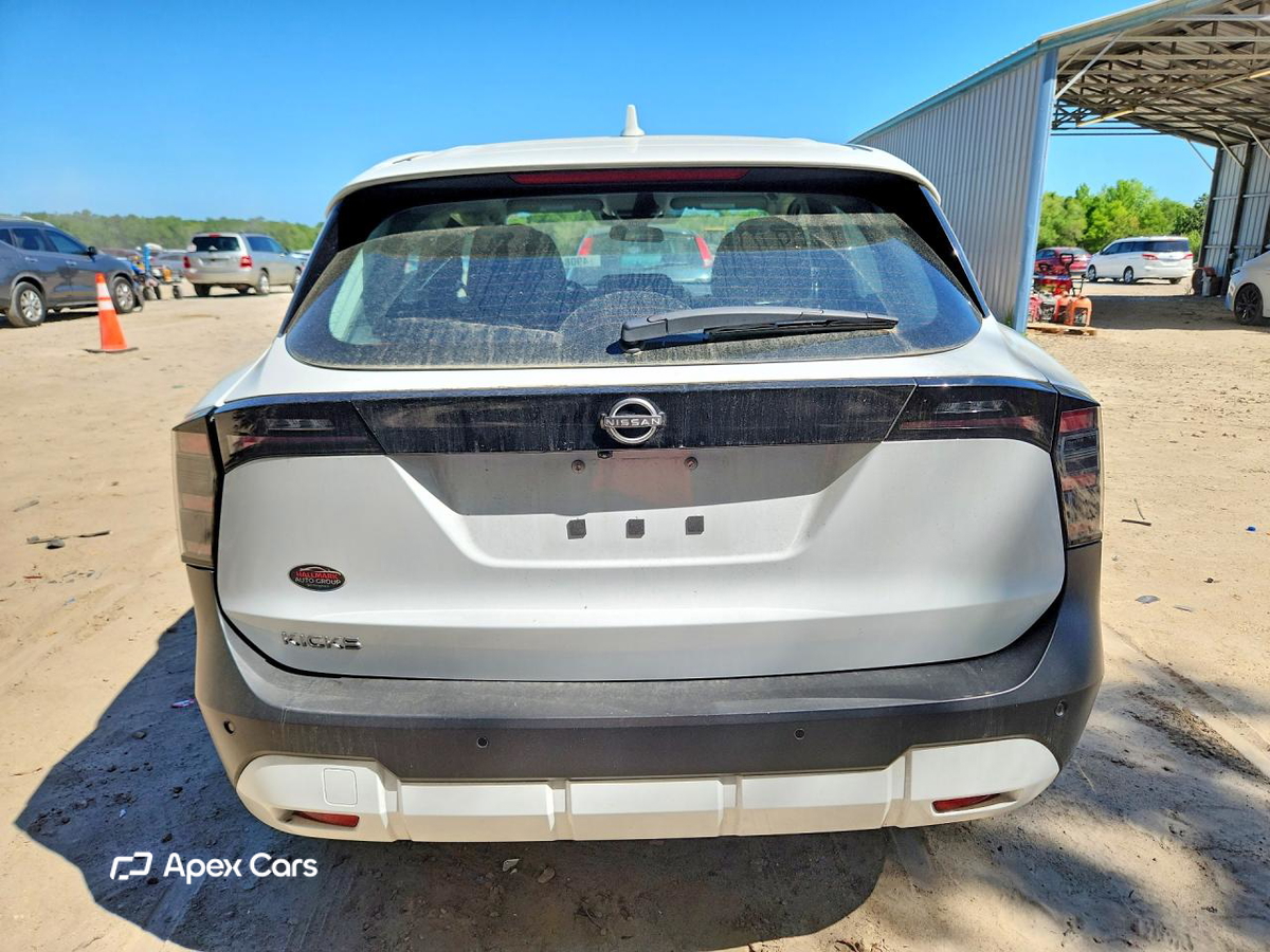 Nissan Kicks 2025
