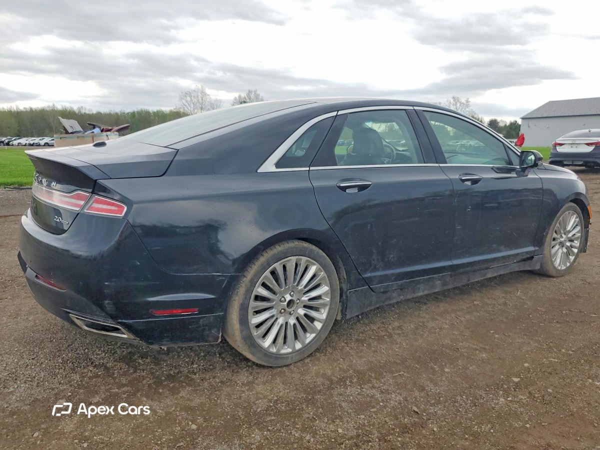 Lincoln MKZ 2015