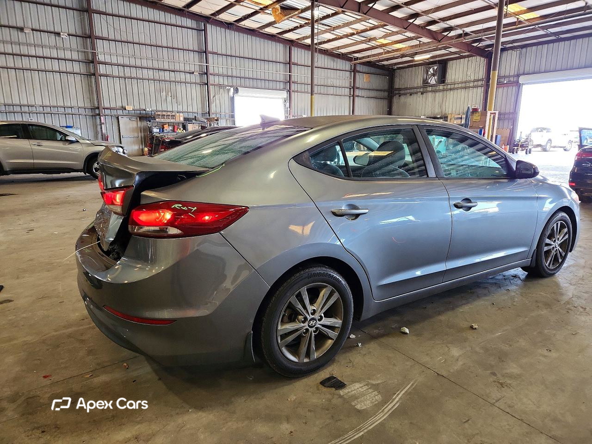 Hyundai Elantra 2018