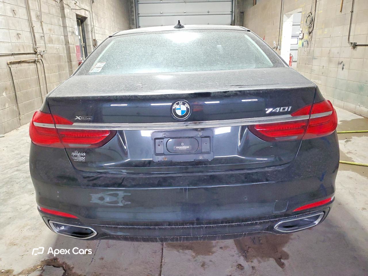 BMW Series 7 2019