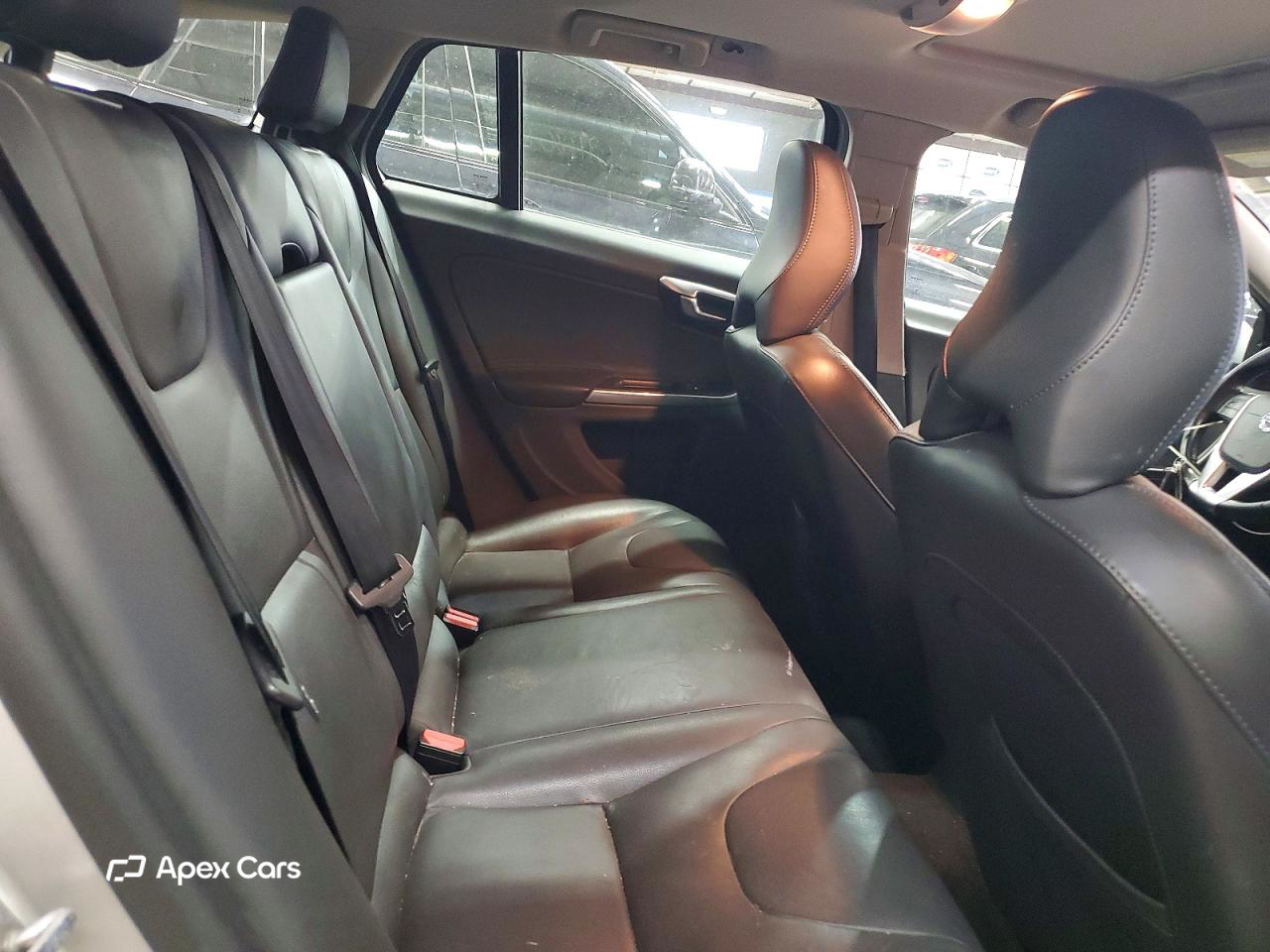 Volvo V60 2017