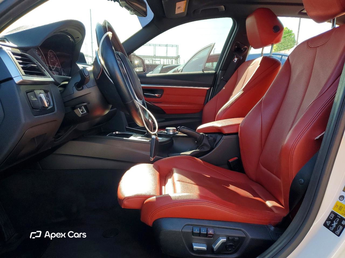 BMW Series 3 2016