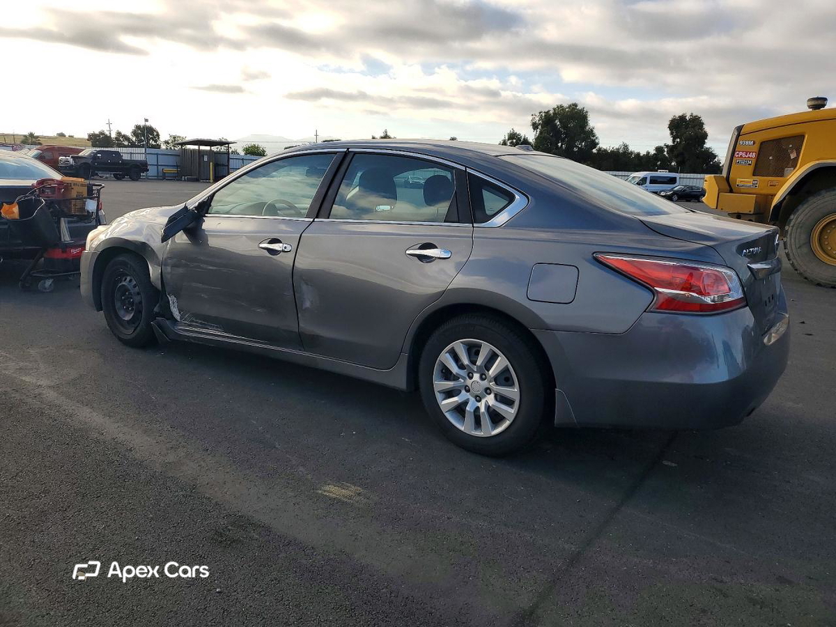 Nissan Altima 2015