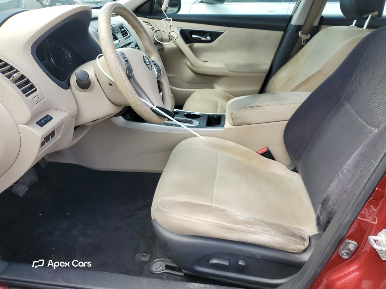 Nissan Altima 2015