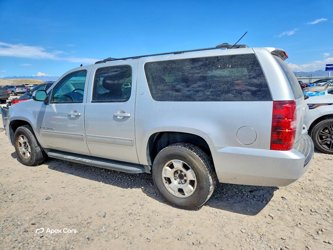 Chevrolet Suburban 2014