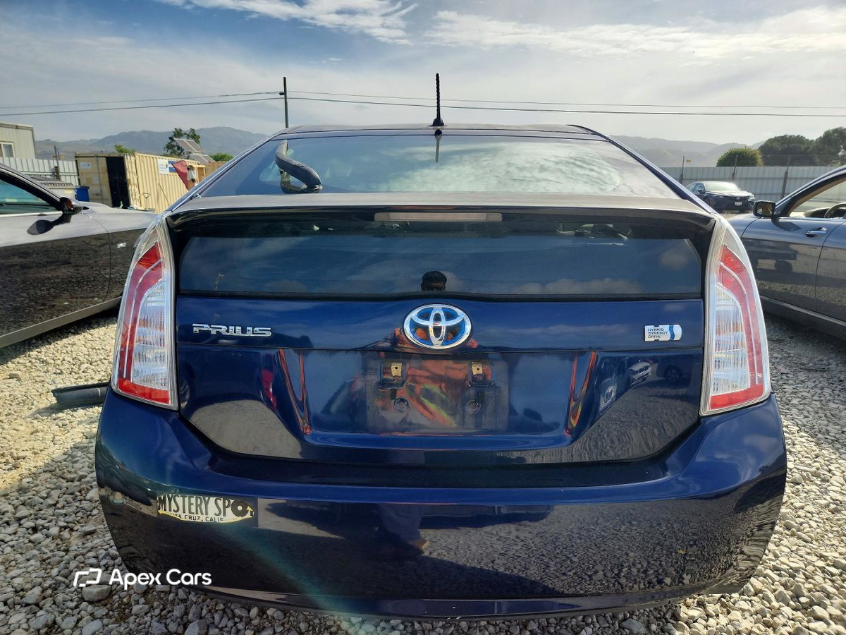 Toyota Prius 2012