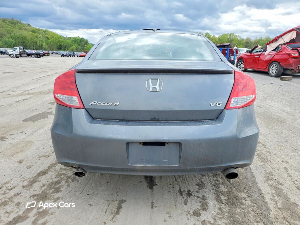 Honda Accord 2011