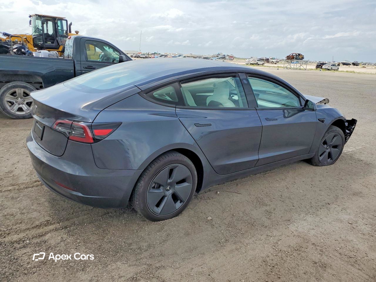 Tesla Model 3 2023