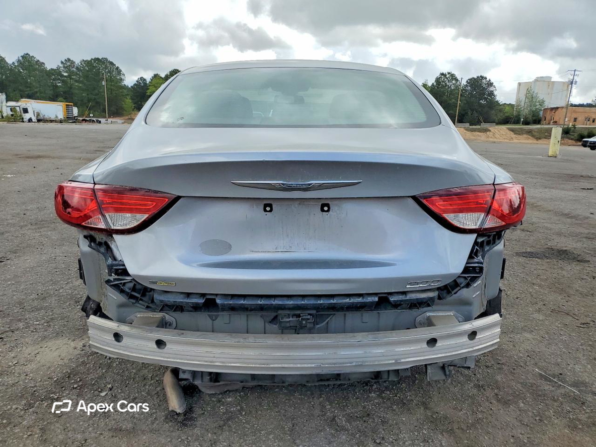Chrysler 200 2015