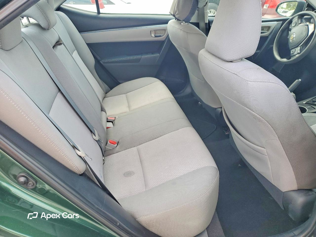 Toyota Corolla 2015