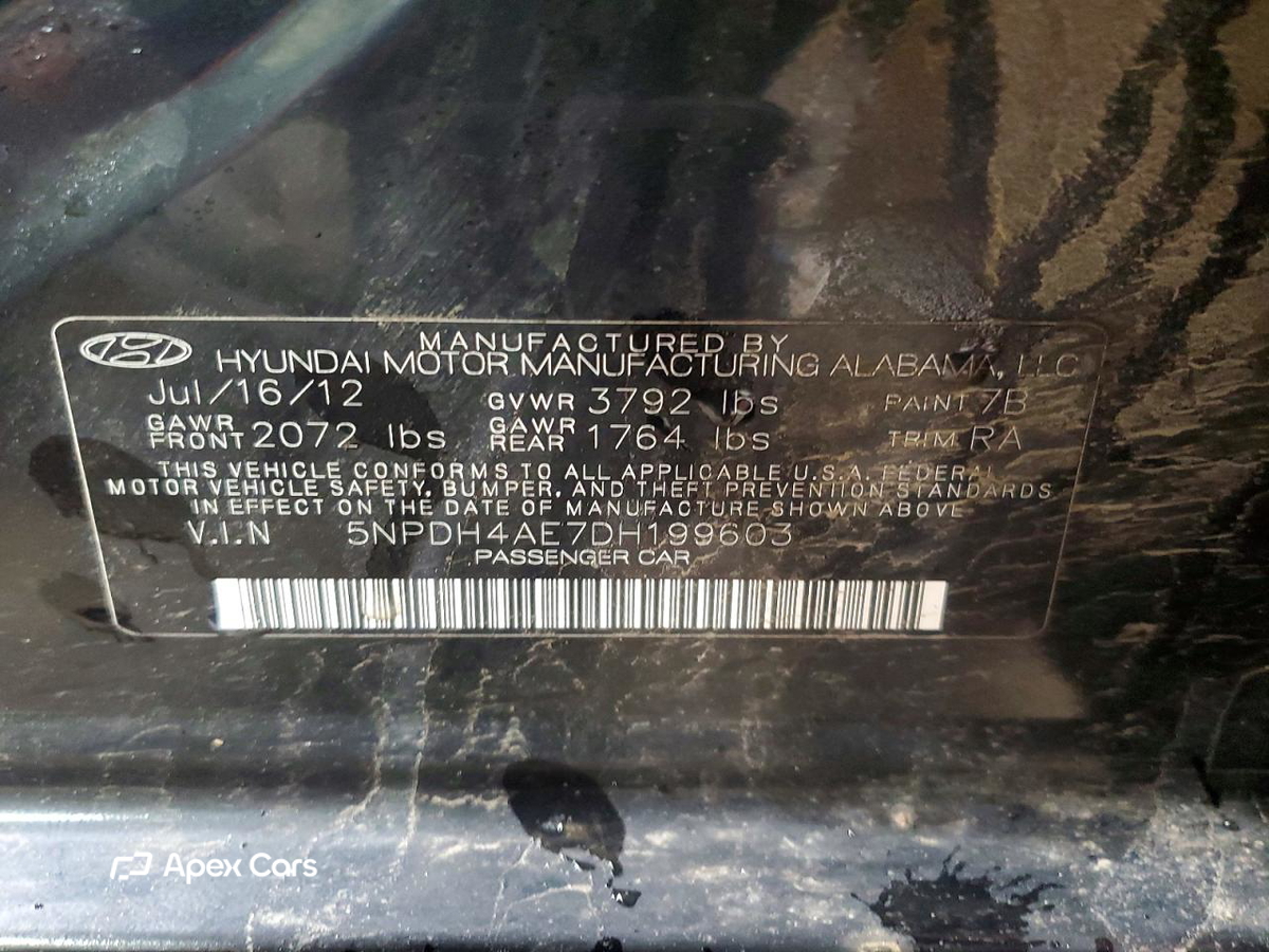 Hyundai Elantra 2013