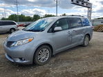 Toyota Sienna 2013