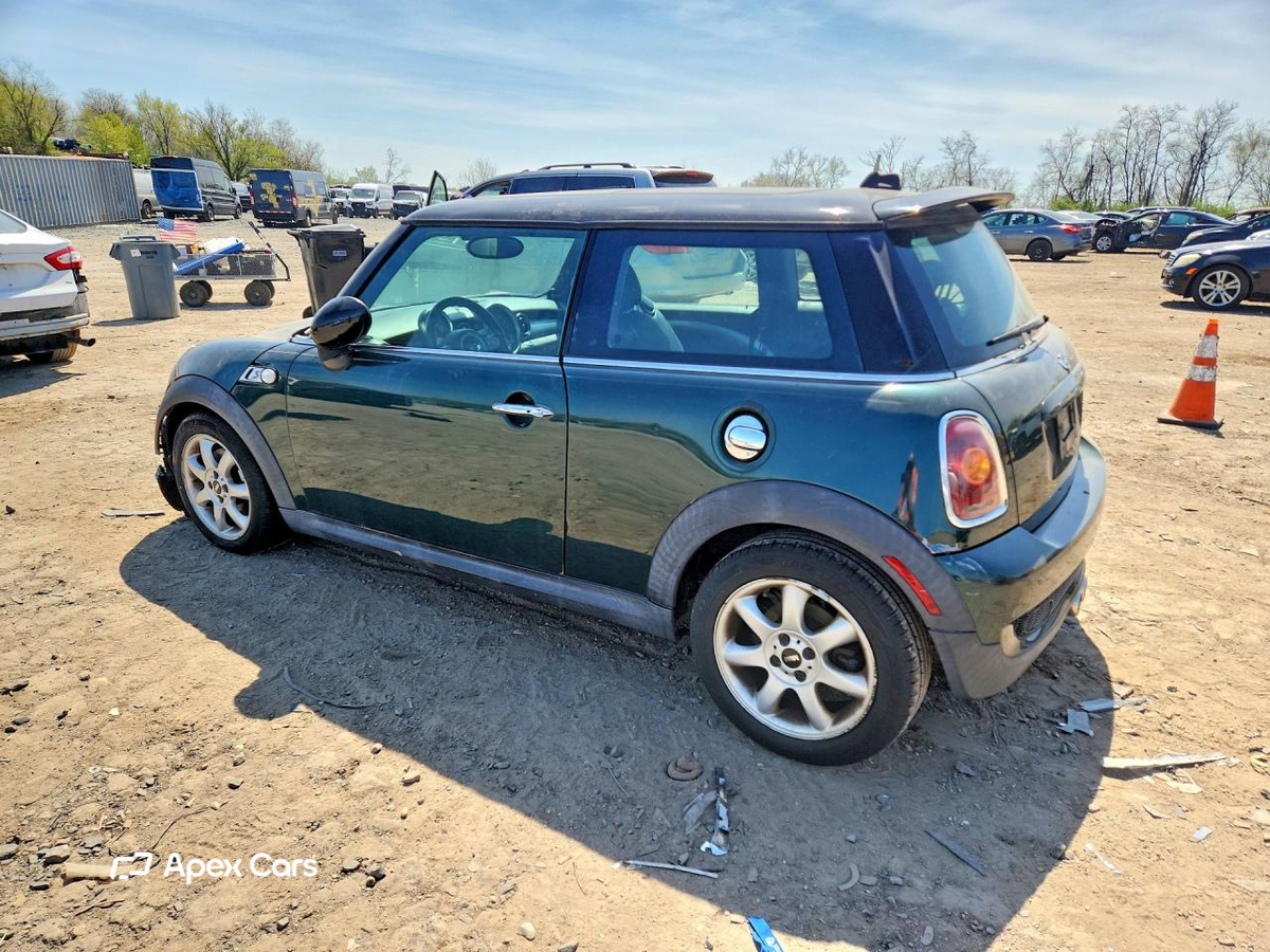 MINI Cooper 2010