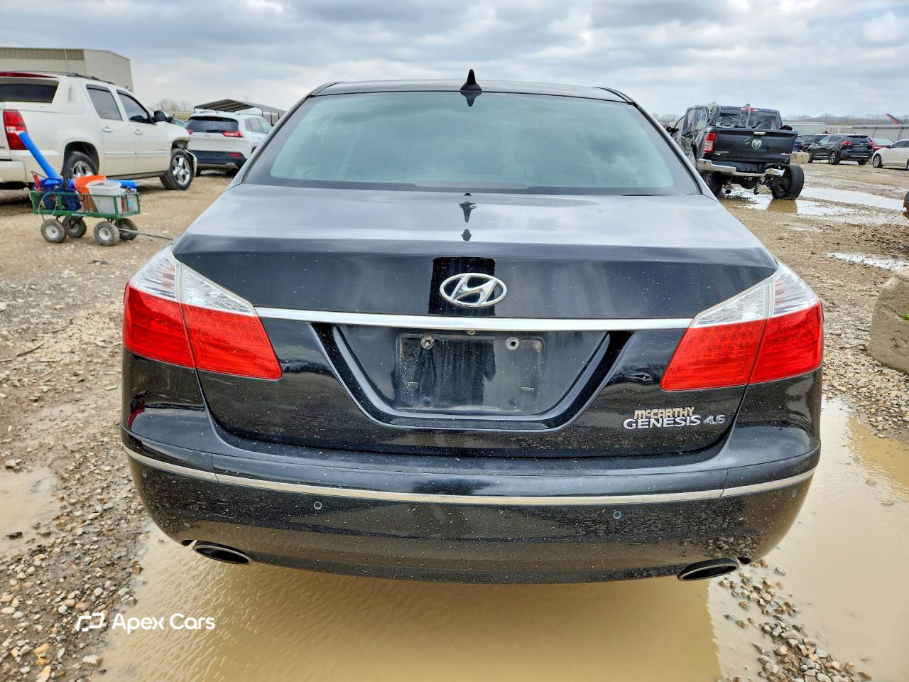 Hyundai Genesis 2011