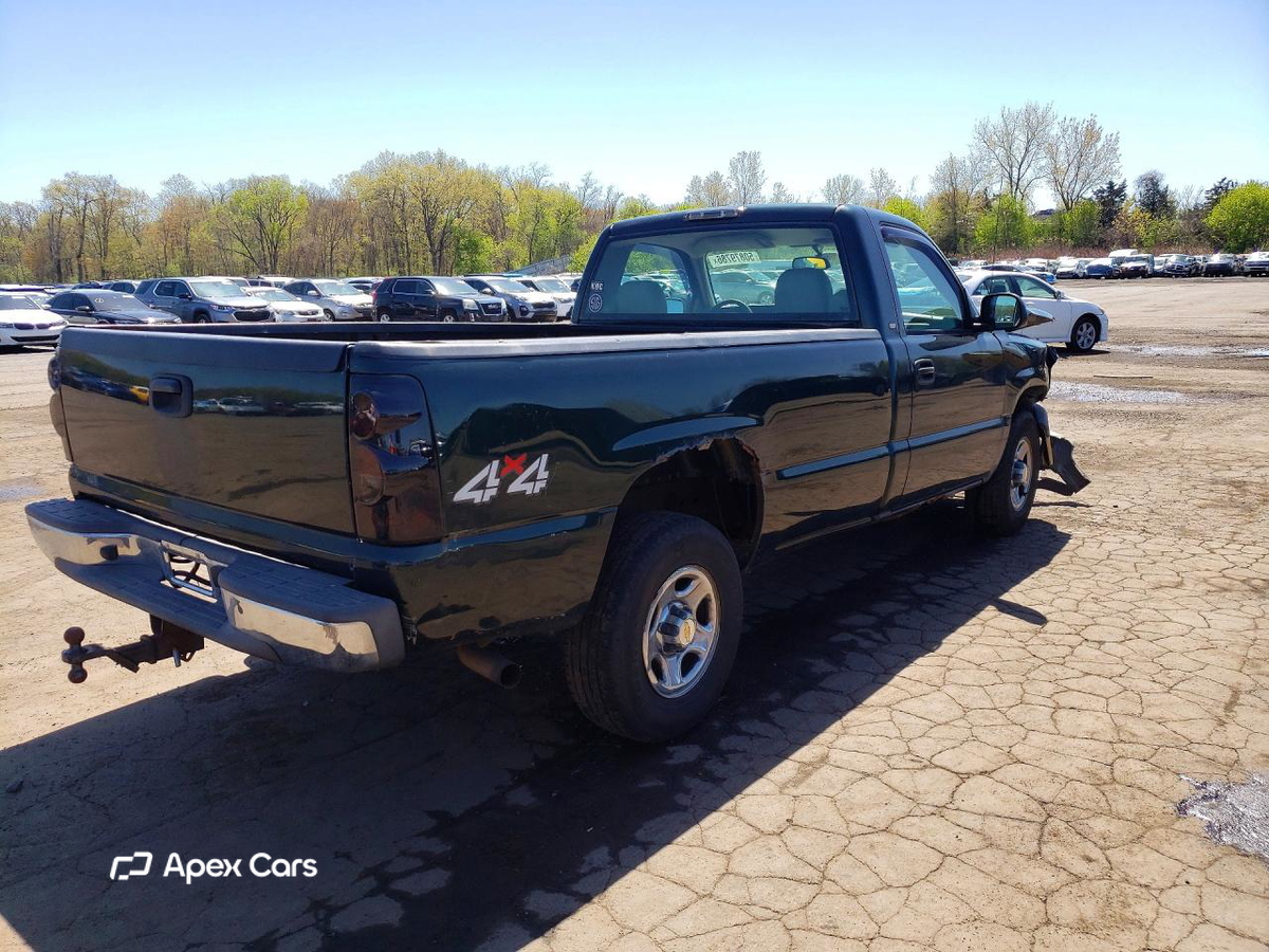 Chevrolet Silverado 2004