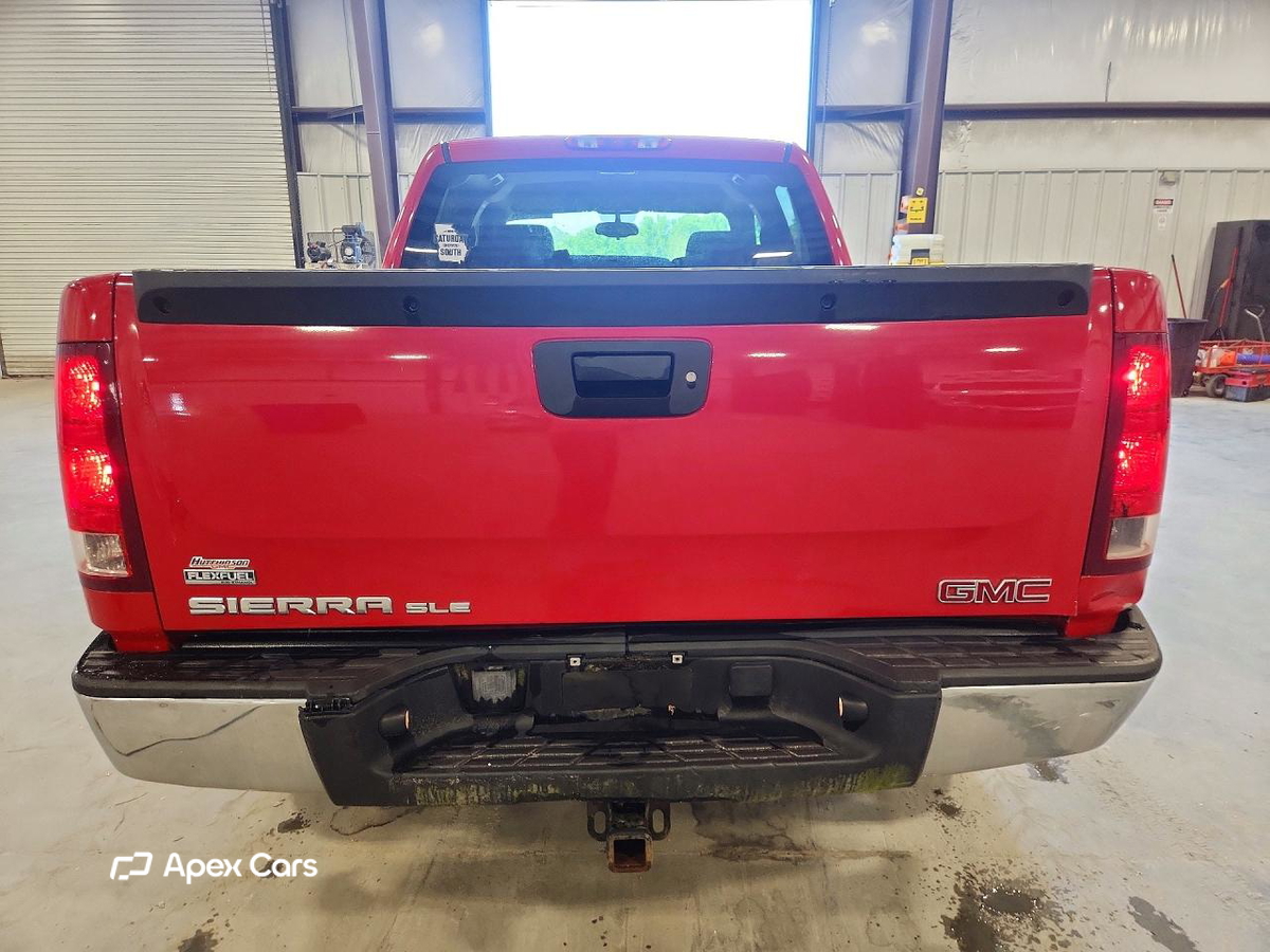 GMC Sierra 2011