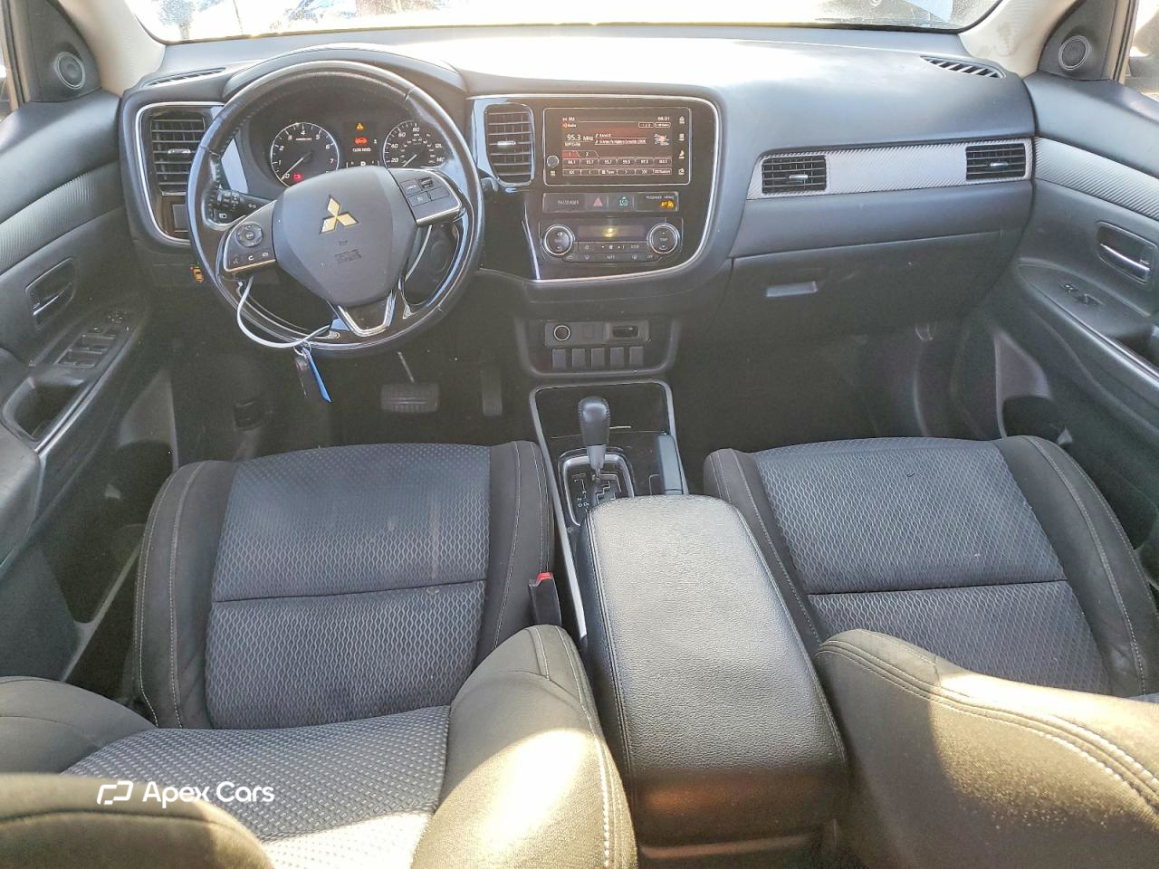 Mitsubishi Outlander 2017