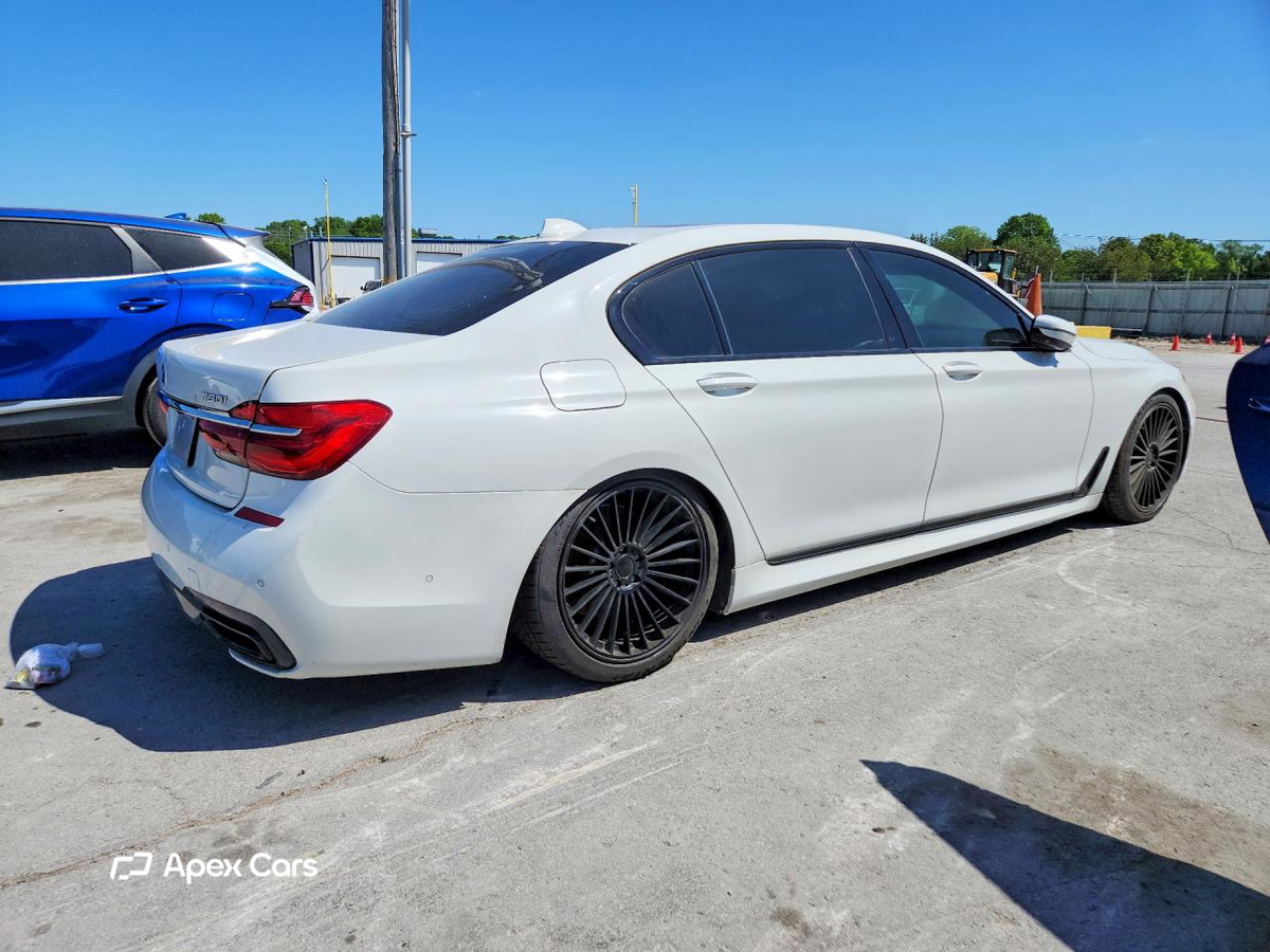 BMW Series 7 2016