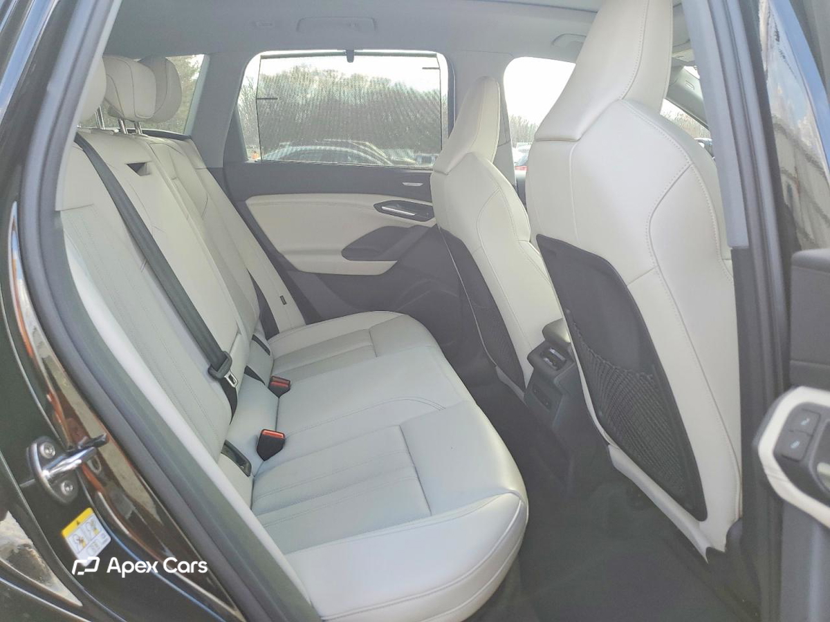 Audi Q6 2025